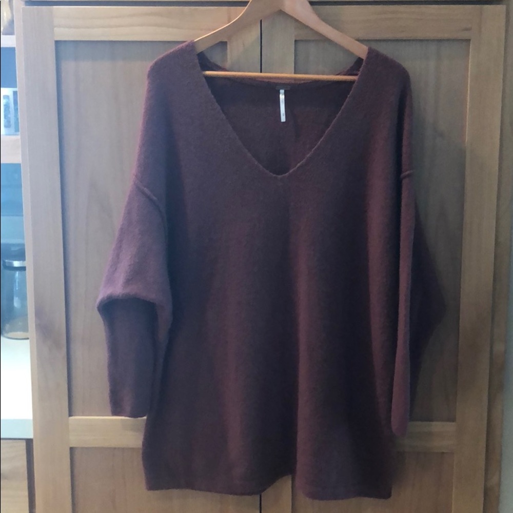Sweater - Picture 2 of 6